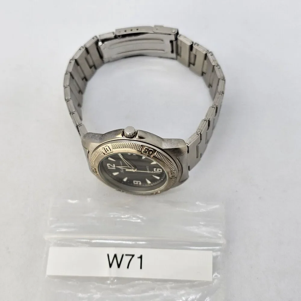 Belle Suisse 38MM Men's Watch Black Dial Gray Band Mineral Crystal 8
